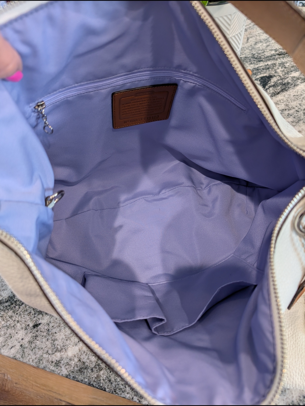 Coach Soho White Pebbled Leather w/Brown Leather Buckle Strap w/Matching Wallet - Picture 8 of 14